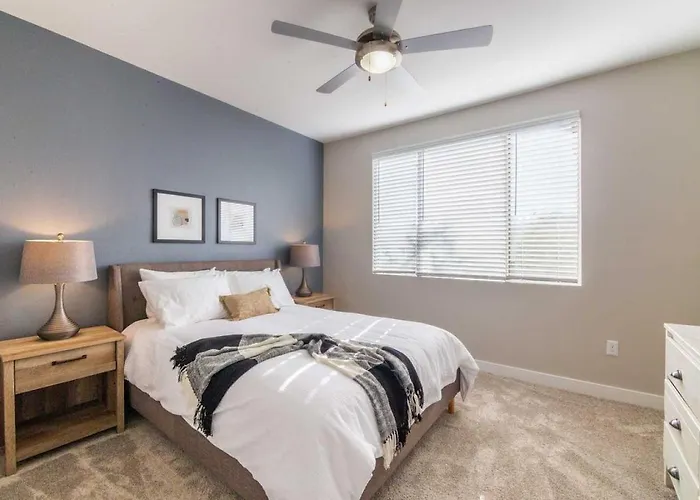 Landing Modern With Amazing Amenities