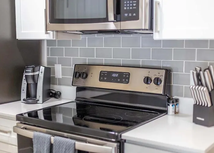 Landing Modern With Amazing Amenities Scottsdale